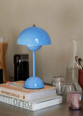 Flowerpot VP9 Trådløs Bordlampe | Swim Blue