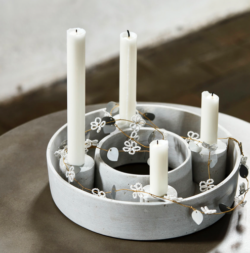 Girlander Leaf White & Silver