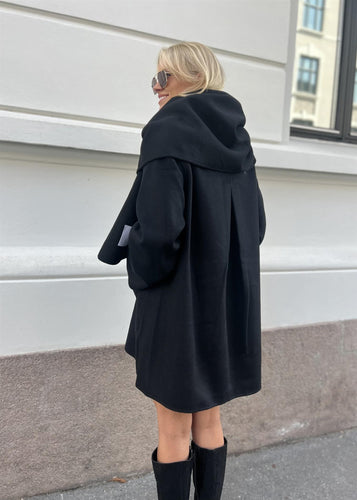 Sandy Wool Coat | Black