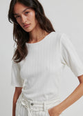 Rosia Tee Tofu