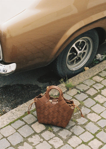 Misu Nutmeg Shoulder Bag