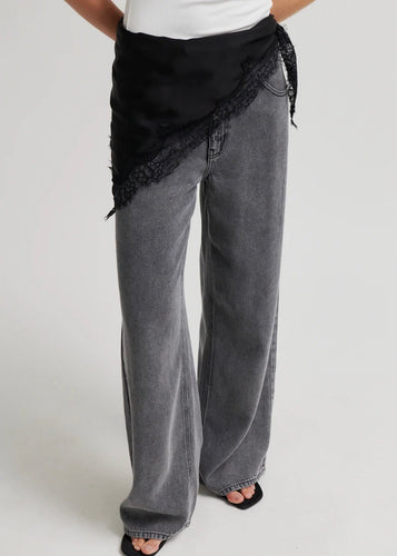 Lacia Lace Scarf Black