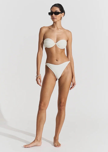 Twisted Bikini Bottom Creme White Badetøy