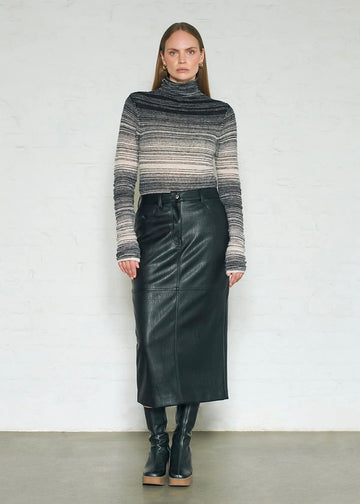 Jeanne Turtleneck