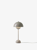 Flowerpot VP9 Trådløs Bordlampe | Grey Beige