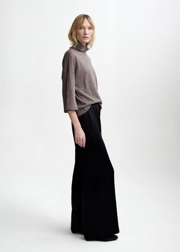 Tia Merino Knit Wood