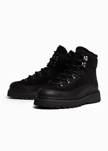 Tag Cap  Black Black