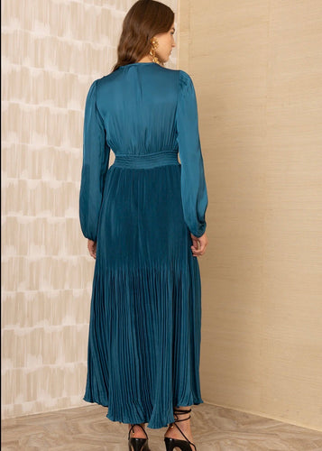 Alisson Solid Dress Green