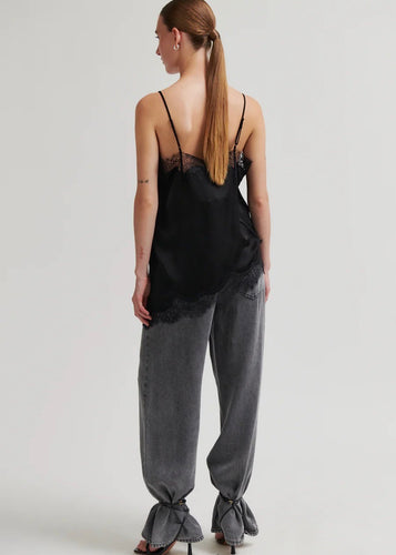 Lacia Strap Top Black