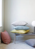 Una Cushion Light Red