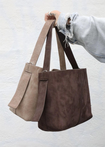 Suede Fraya Small Bag Hot Fudge Brown