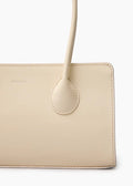 The Lou Bag Creme