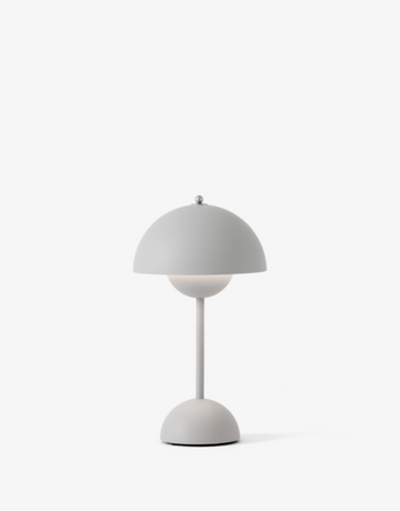 Flowerpot VP9 Trådløs Bordlampe | Matt Light Grey