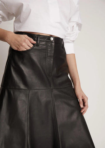 Tuxya Leather skirt