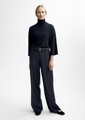 Tia Merino Knit Black