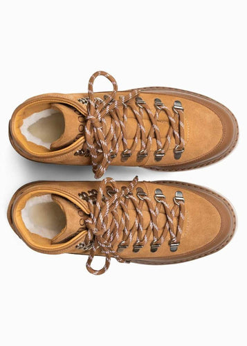 Core Cap Suede Cognac