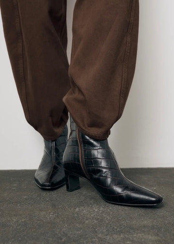 Croco Leather Brown