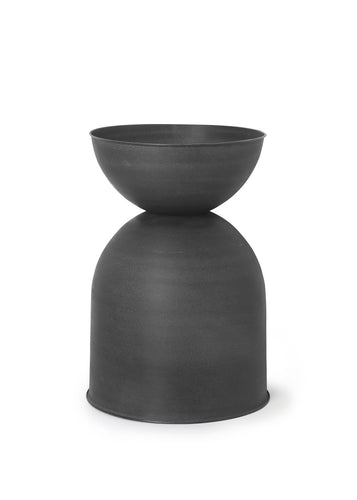 Hourglass Pot Medium Black